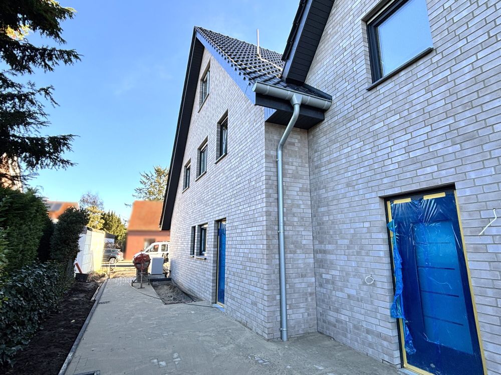 Wohnvergnügen satt! Moderne Dachgeschosswohnung im Doppelhaus in Nordwalde (11)