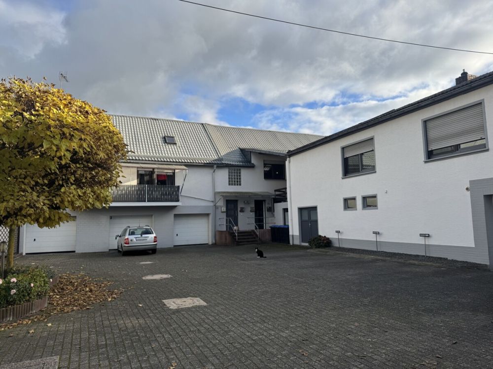 Innenhof/Außenansicht Wohnung 6-7