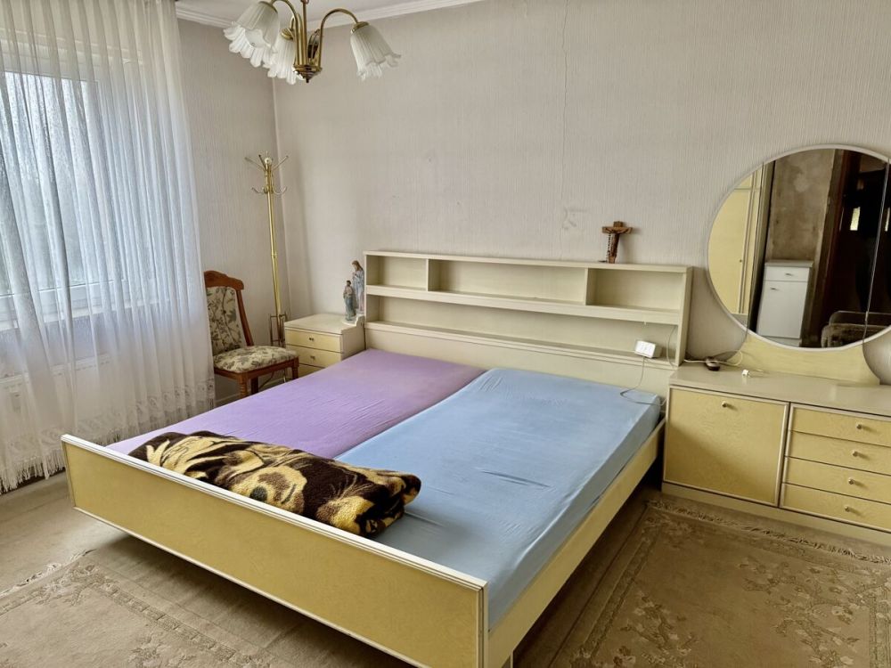 Schlafzimmer im OG