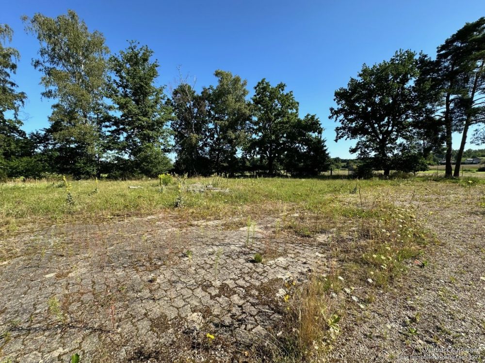 Sonnenplatz im Grünen! 
Baugrundstücke für Einfamilienhäuser 
in Schwabach-Penzendorf