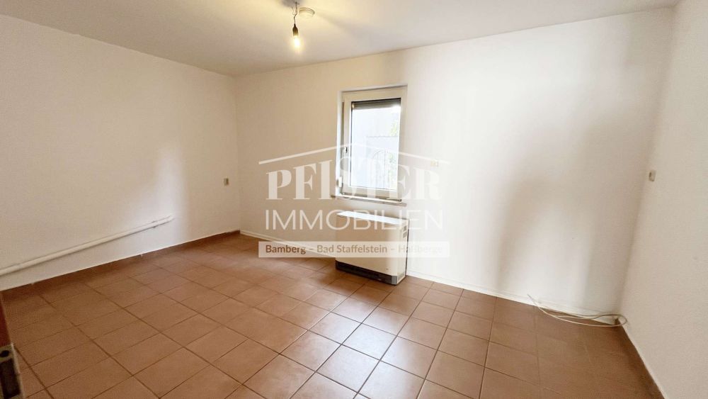 Großzügiges Sanierungsobjekt mit viel Entwicklungspotenzial in Hallstadt