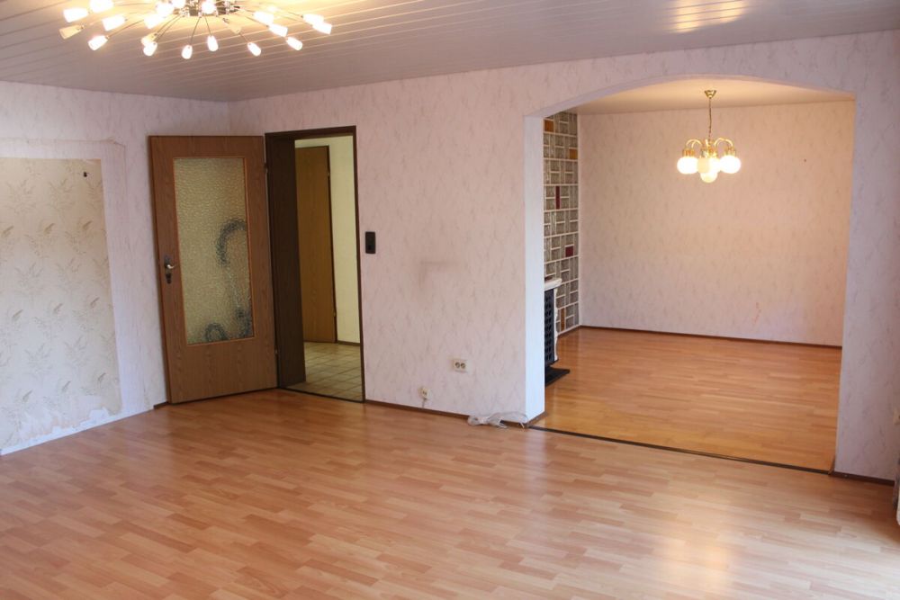 Kelkheim-Fischbach
Schönes Reihenmittelhaus in guter Lage