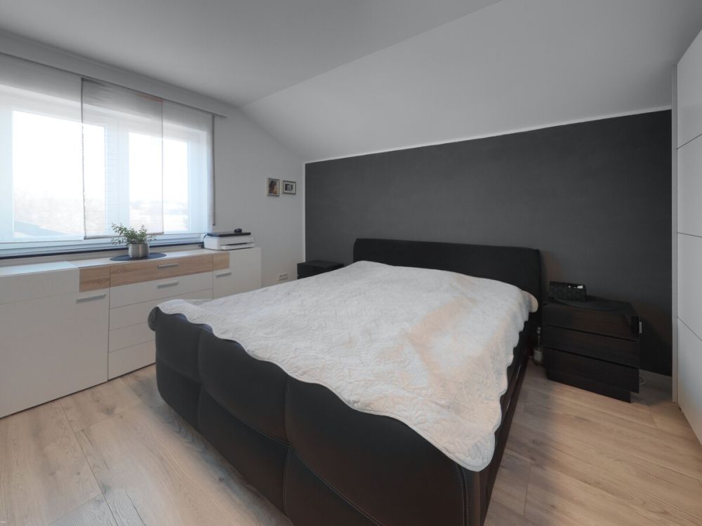 Jung, modern, familienfreundlich - Neuwertiges Einfamilienhaus in Wörnitz!