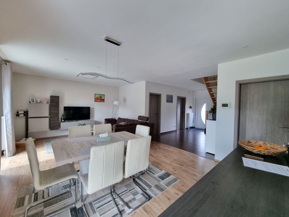 EFH in herrlicher Lage von Beselich-Schupbach!