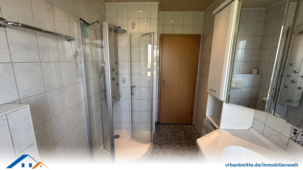 Badezimmer EG