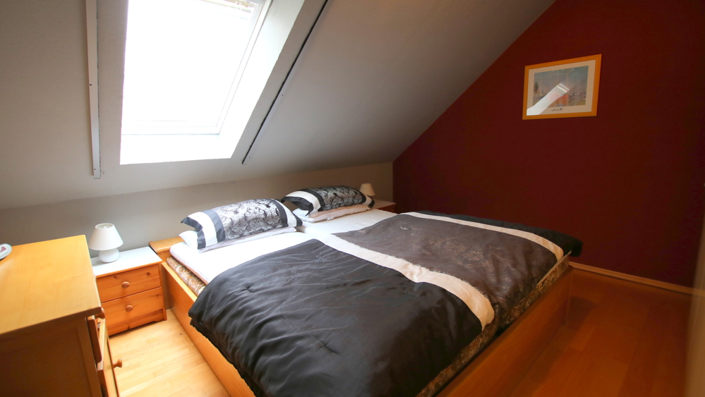 Attraktive und möblierte 3-Zimmer-Ferienwohnung, Nähe Nordsee in ländlicher Lage direkt am Jadebusen