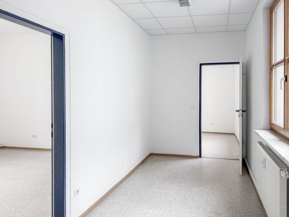 Büro- / Praxisfläche mit 174 m² in ruhiger Lage am Stadtberg in Eschenbach zu vermieten! (11)