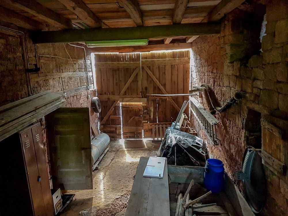 Haus, Scheune, viel Grundstück, Platz, Ruhe, Burgblick... Ist hier in Breuberg alles zu haben!