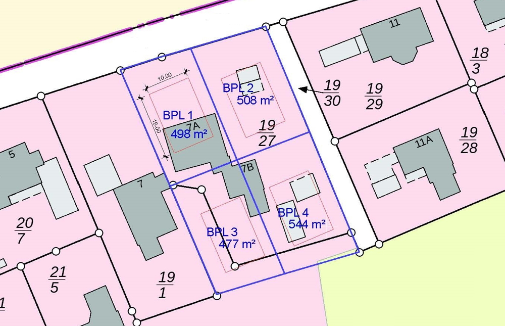 Grundstück mit Altbestand zur Neubebauung mit 4 EFH o. 2 Doppelhäusern) in Wehnen /nahe Stadtrand OL