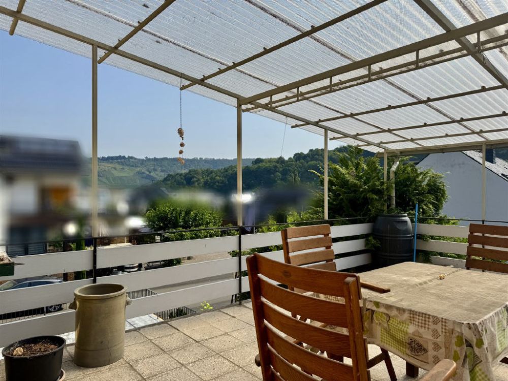 Ehemaliges Winzerhaus mit viel Platz zum Wohnen und Werken