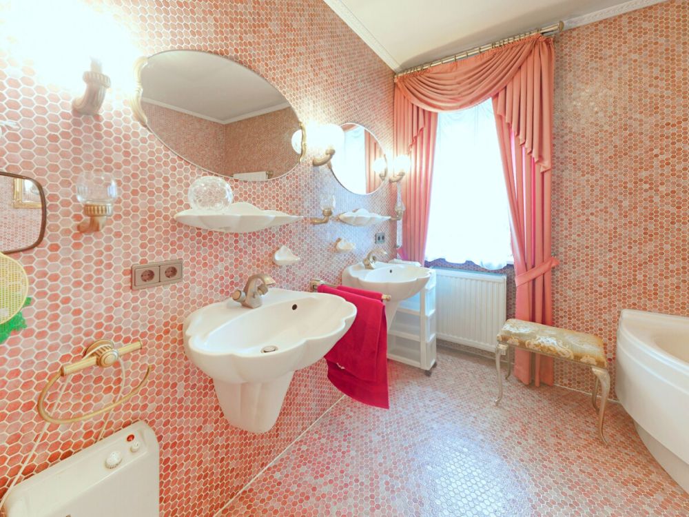 Hier werden Träume wahr - Großzügiges Traumhaus direkt am Rothsee!