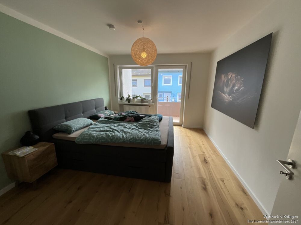 Hier können Sie sofort einziehen 
- viel Platz für die ganze Familie 
und vollständig modernisiert!