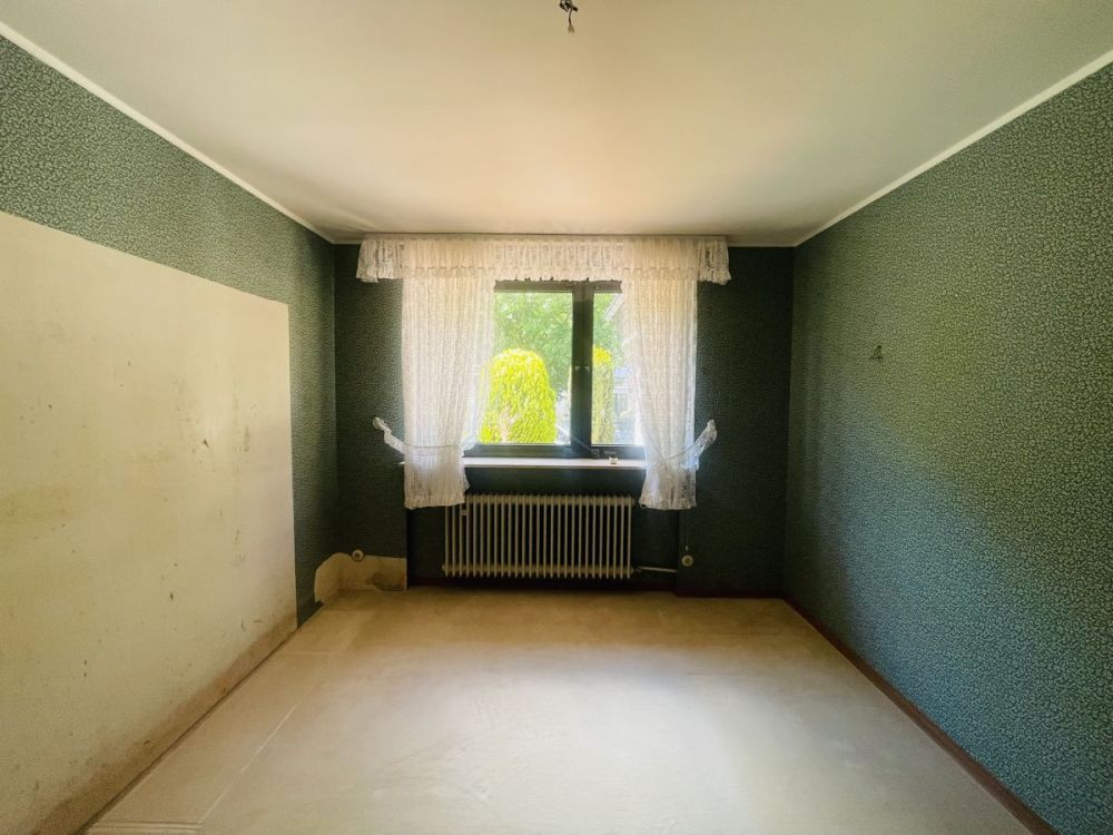 Freistehendes Einfamilienhaus                - Sprendlingen - Gute Lage