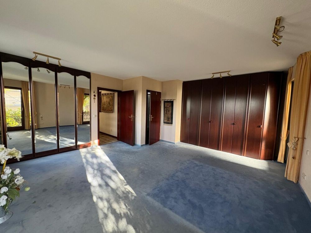 Individuelles Split-Level-Haus mit ansprechender Architektur in Lindlar-Schmitzhöhe