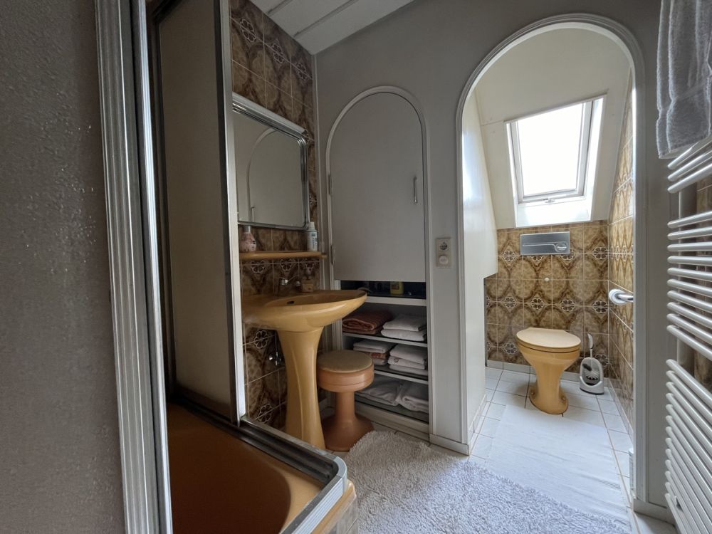 Charmantes Wohn- und Geschäftshaus im Ortskern Luhe! - Vielseitig nutzbar und ab sofort verfügbar!