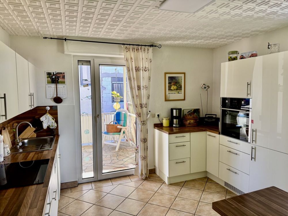 Charmantes Einfamilienhaus in idyllischer Lage – 
mit viel Platz für Familie, Arbeit und Erholung