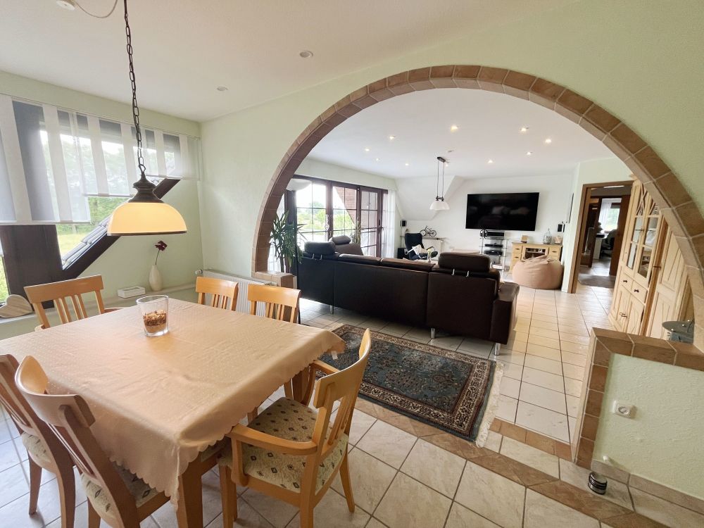 Wohn-/ Esszimmer Dachgeschoss