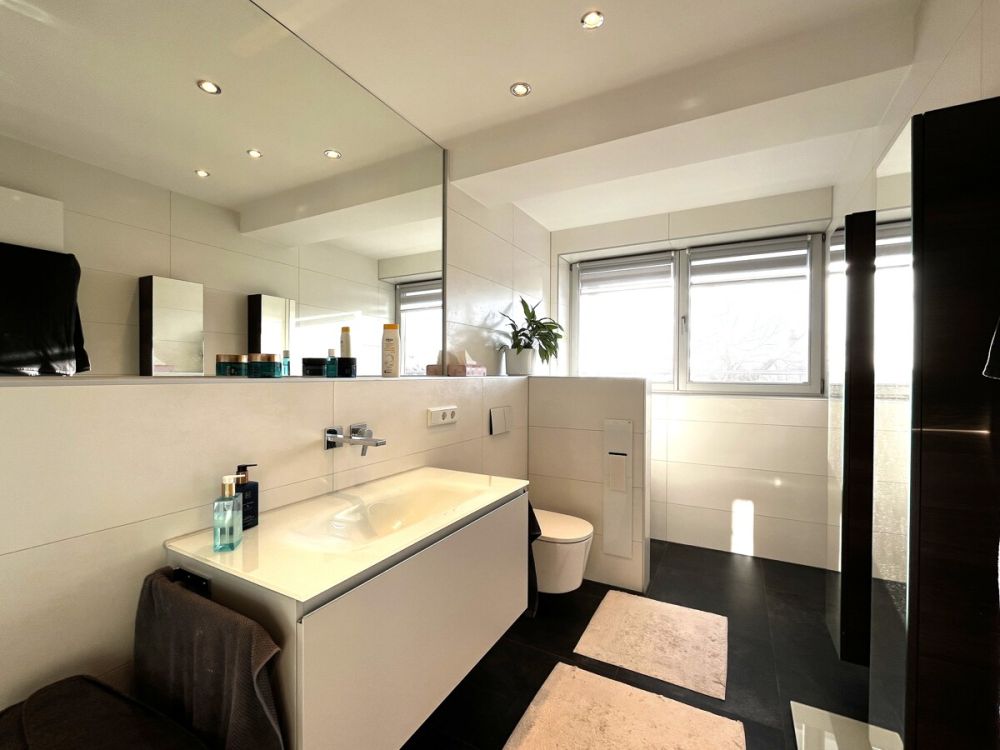 Traumhafte 2-Zimmer-Wohnung mit top Ausstattung und Ausblick in Fürth (12)