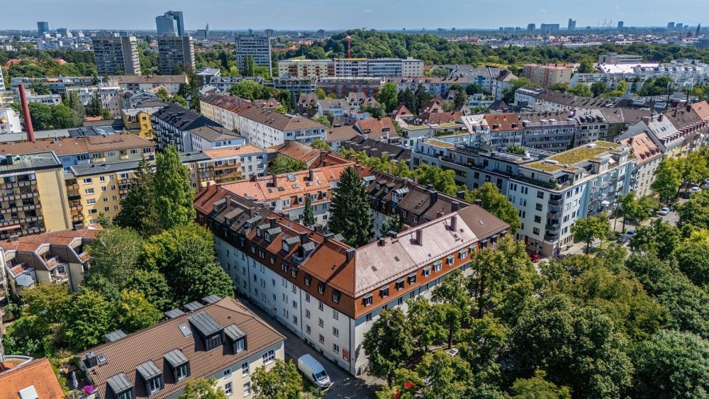 Attraktive Altbauwohnung in Schwabing-West