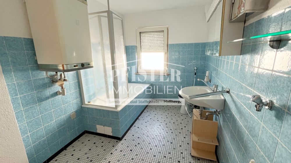 Großzügiges Sanierungsobjekt mit viel Entwicklungspotenzial in Hallstadt