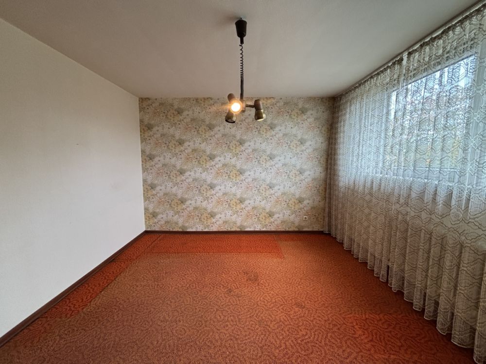 Geräumiges Familienhaus mit großem Garten - mit etwas Liebe zum Traumzuhause