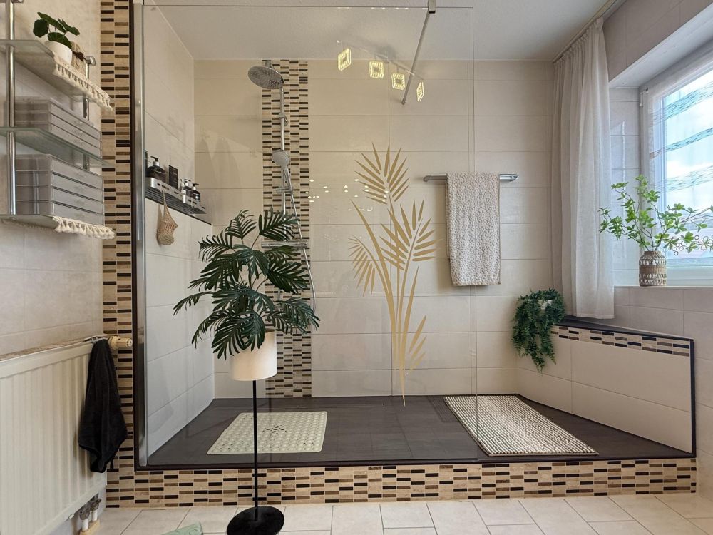 Hochwertig ausgestattetes REH mit viel Platz und traumhaft angelegtem Garten in Königsbrunn