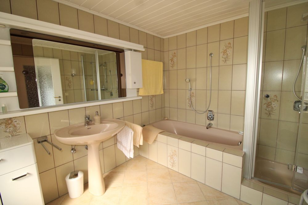 Klein, aber fein! Gepflegte und gemütliche Doppelhaushälfte in Roth