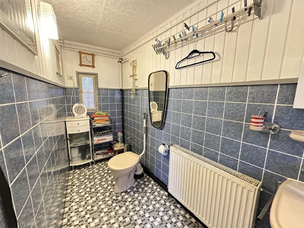 Einfamilienhaus mit Scheune und schönem Garten!