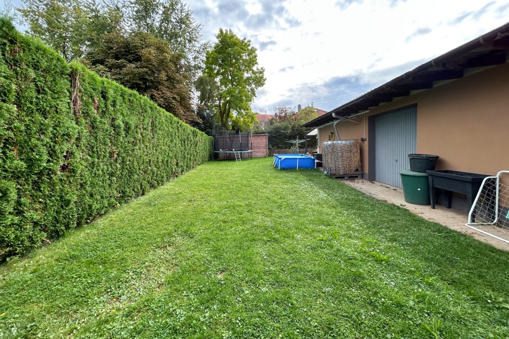 Platz für die ganze Familie – modernisiertes Einfamilienhaus mit Gartenparadies, Garage und Carport!