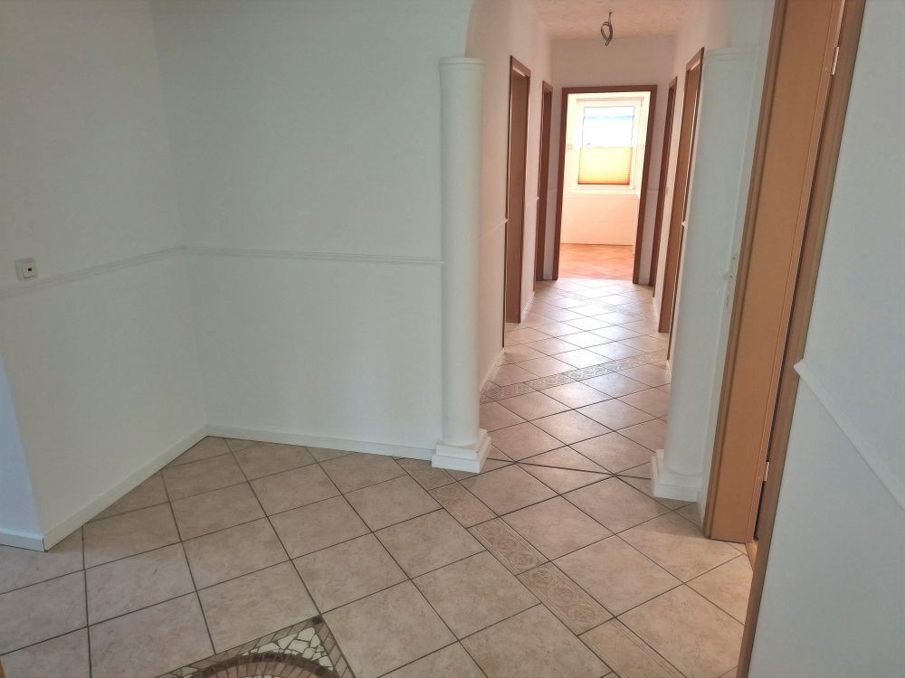 Großer Bungalow auf Erbbaugrundstück in attraktiver Lage