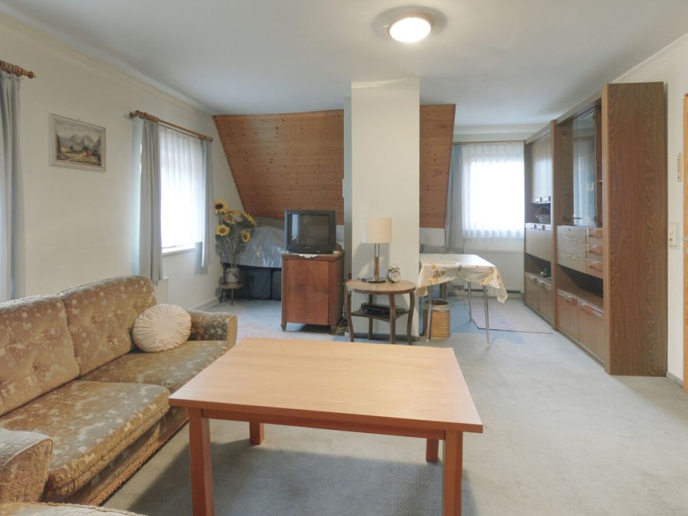 Gemütliches Einfamilienhaus in zentraler Lage von Lichtenau-Immeldorf!