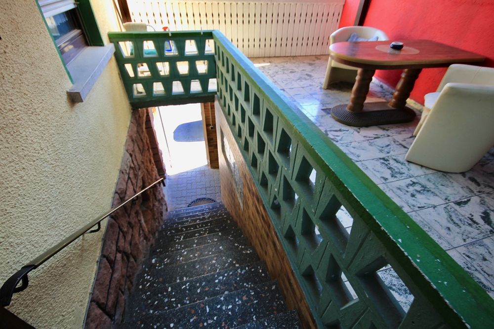 Zwei Häuser – ein Grundstück – viele Möglichkeiten/ Charmantes Anwesen in Weibersbrunn