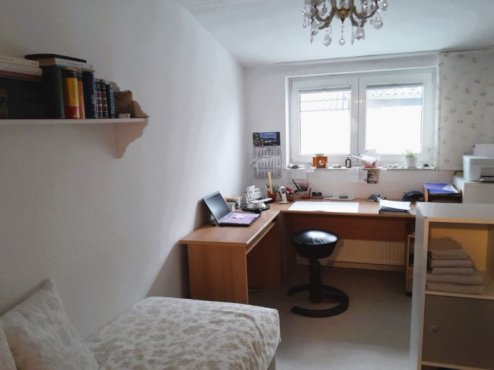 Kinderzimmer/Gästezimmer/Homeoffice