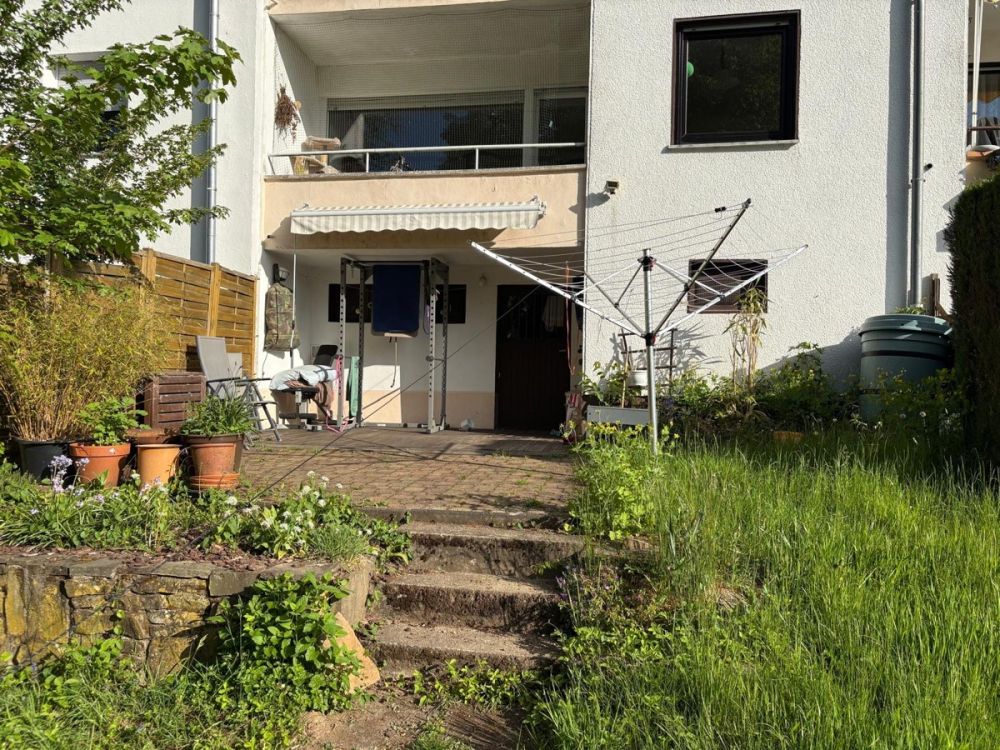 Bezugsfrei ab 01.01.2026: Geräumiges Reihenmittelhaus mit Garten in ruhiger Lage von Marienheide