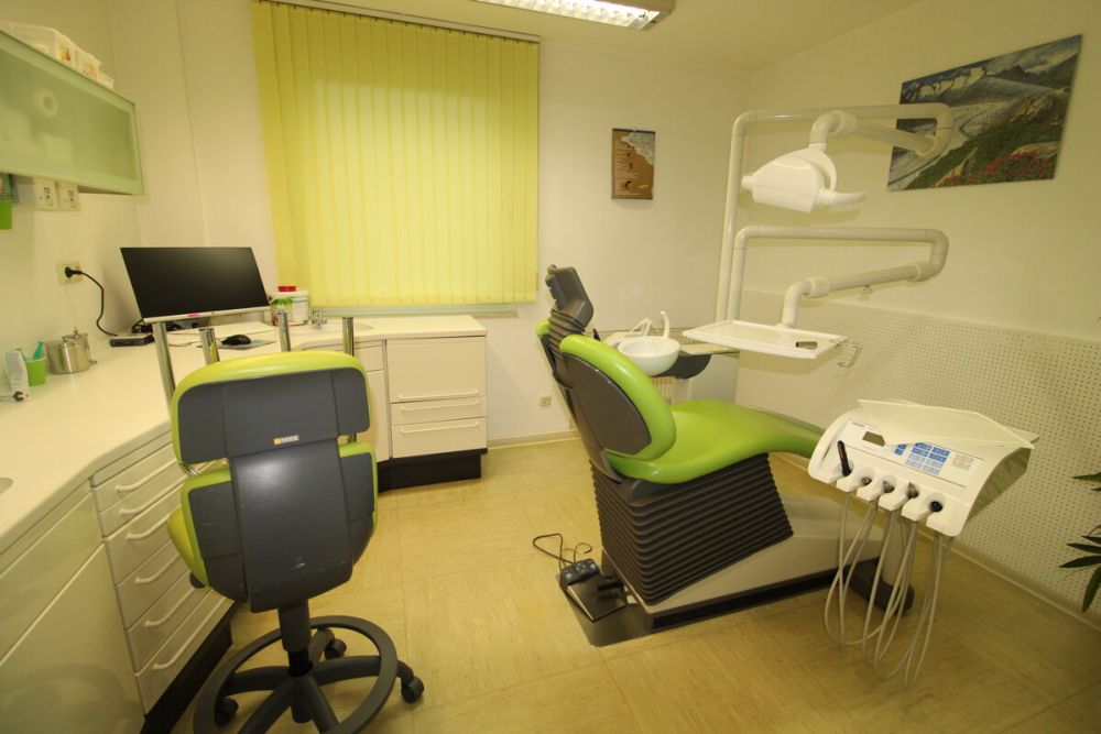 Ideal für Kapitalanleger - Vollvermietetes Wohn- und Geschäftshaus in Neuendettelsau (12)