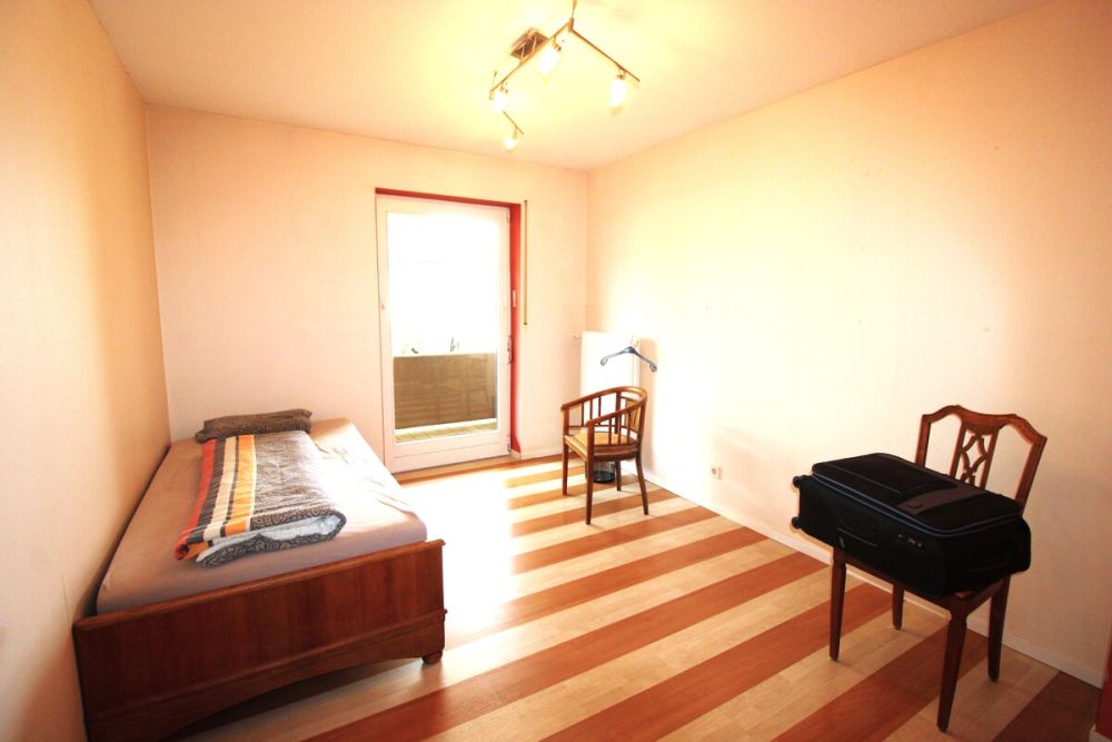 Geräumiges Reihenmittelhaus mit Garage in Schwabach-Limbach – Das perfekte Zuhause für Familien!