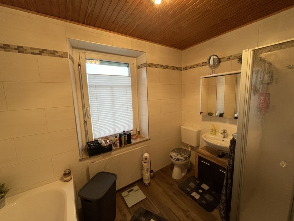 Ein teilvermietetes Zweifamilienhaus in guter Lage in Pleystein!