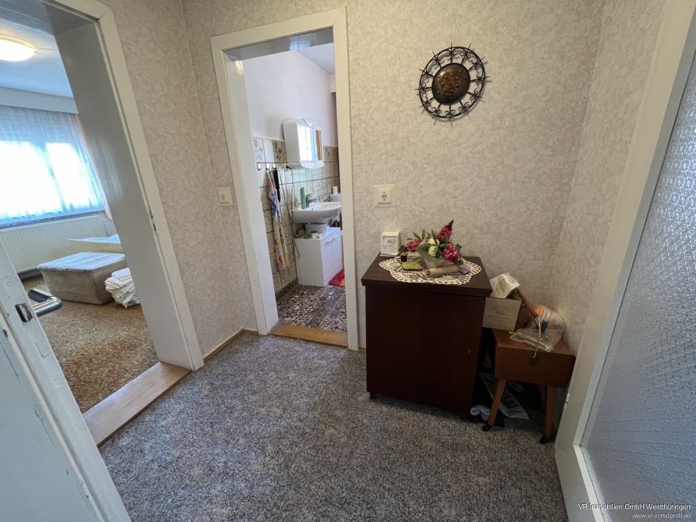 Großes Haus für kleines Geld im schönen Großvargula!