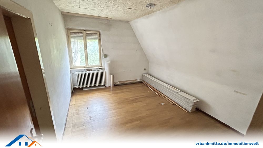 Einfamilienhaus mit schönem Grundstück und Potenzial – ein Projekt für Handwerker