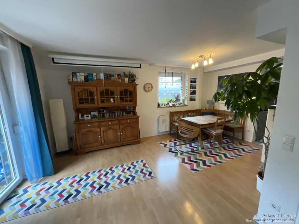 Gemütliches Reiheneckhaus 
mit schönem Grundstück 
für die ganze Familie 
in guter Wohnlage