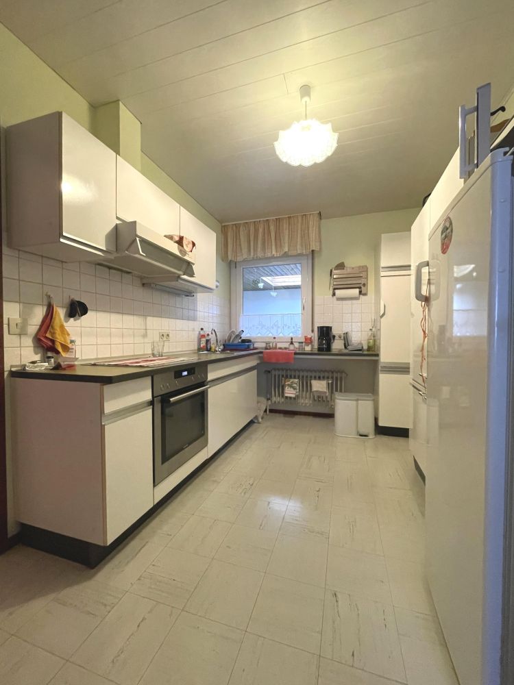 BUNGALOW-FERTIGHAUS AUF ÜBER 1.000 m²