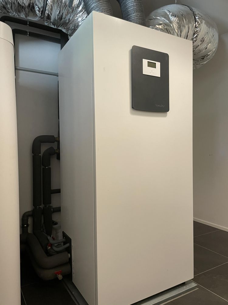 FREI: NEUWERTIGES MARKEN-FACHWERK-HAUS