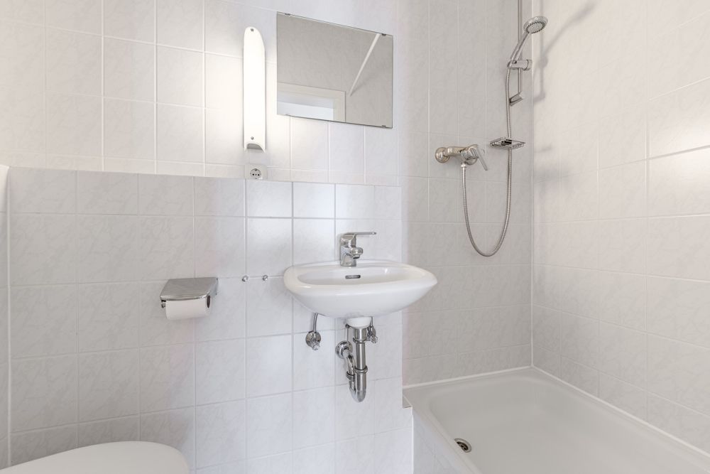 dazugehöriges Duschbad