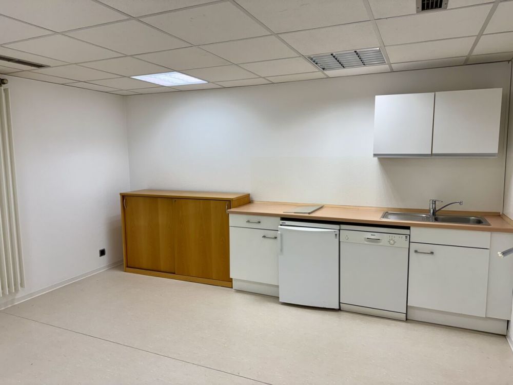 Ehemalige Bankfiliale mit Büroeinheit – 
zentral, gepflegt, flexibel nutzbar