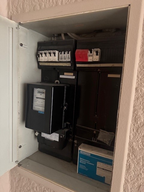 Wohnhaus mit zusätzlichem Wiesengrundstück