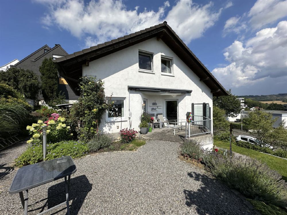 sonnige Südterrasse