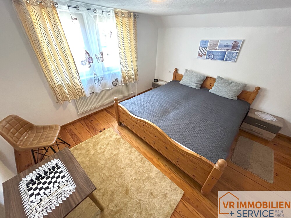 Urlaub für Gäste und ein Zuhause für Sie! - Wohnhaus mit Pension in idyllischer Lage von 97647 Hausen!