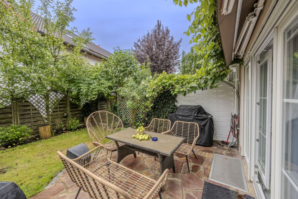 Kapitalanlage - Sehr gepflegtes, vermietetes Haus in ruhiger Lage