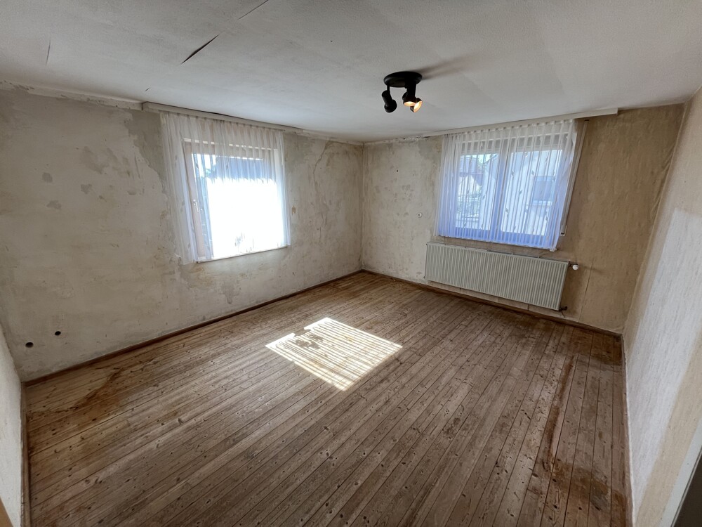 Charmantes Anwesen mit Scheune und Hofidylle in 97440 Ettleben