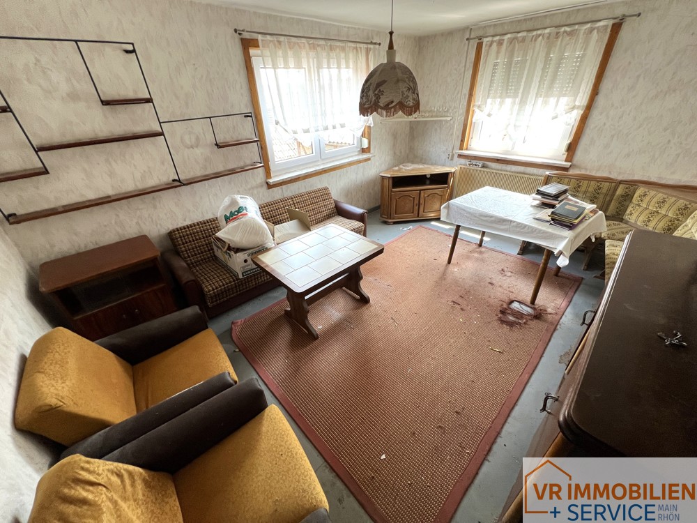 Ländliche Ruhe genießen – Doppelhaushälfte mit viel Platz in 98617 Helmershausen!